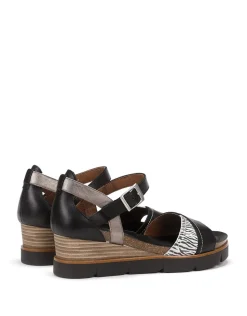 AGNES D8785