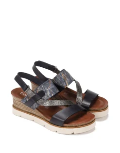 AGNES D8786