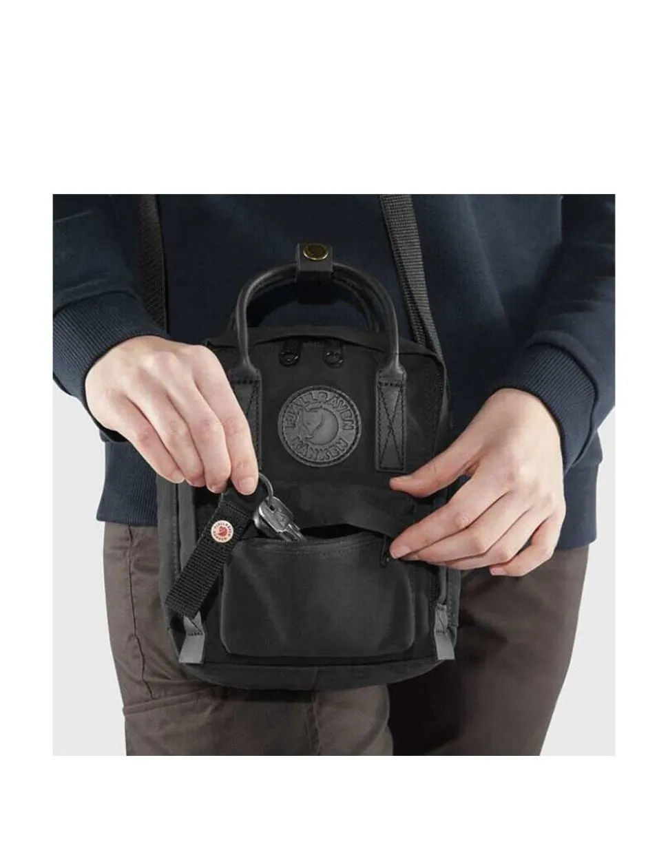 FJALLRAVEN KANKEN NO.2 BLACK SLING