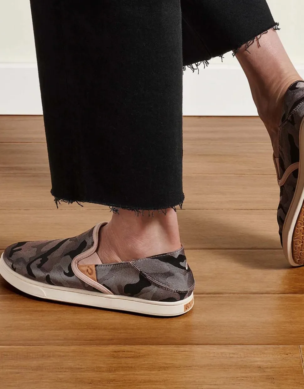 OLUKAI SNEAKER PEHUEA PA'I 20360