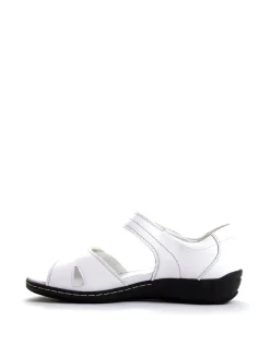 Women leather sandals